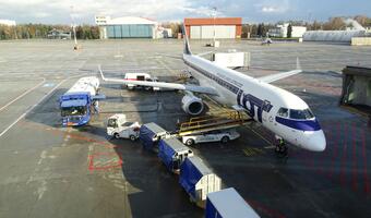 Rząd planuje przedłużenie ograniczeń w lotach pasażerskich