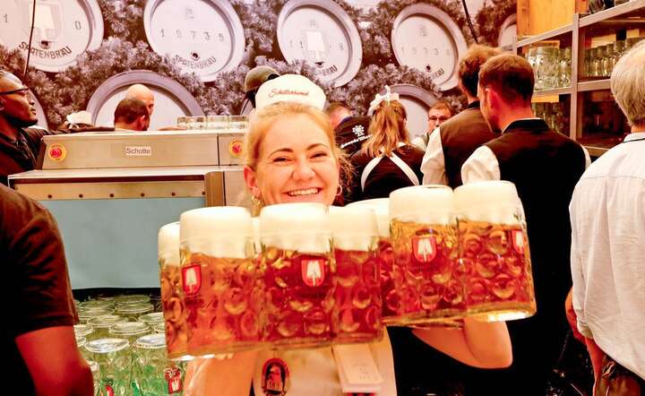 Oktoberfest jest największym niemieckim świętem dla piwoszy / autor: materiały prasowe / Oktoberfest.de / foto: Michael Nagy, Presseamt München 