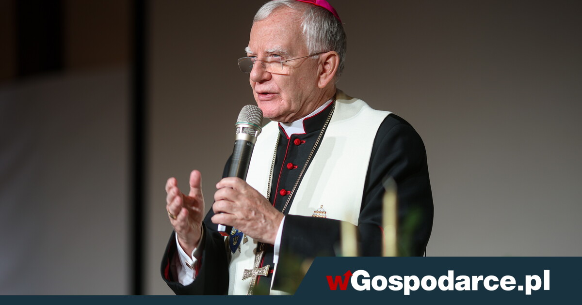 Abp Jędraszewski: Obecne władze próbują zamykać drzwi Chrystusowi