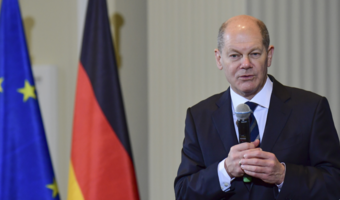 Kanclerz Niemiec: konieczne może być obowiązkowe szczepienie