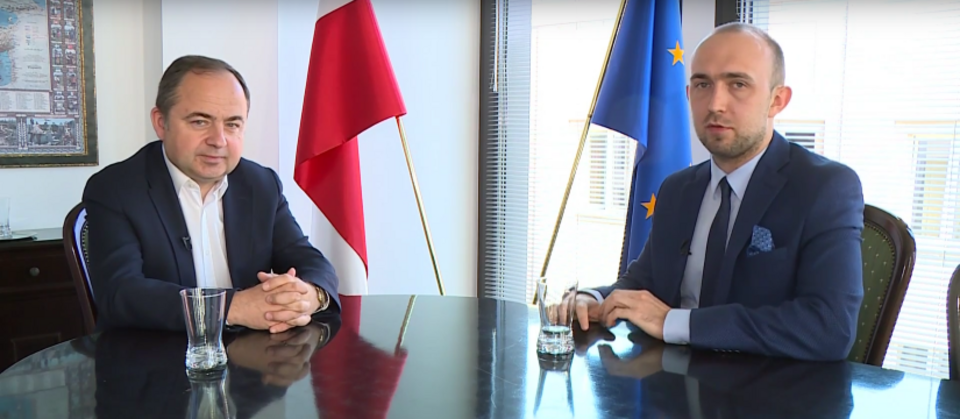 Minister Konrad Szymański rozmawia z Marcinem Fijołkiem z wPolsce.pl / autor: wPolsce.pl
