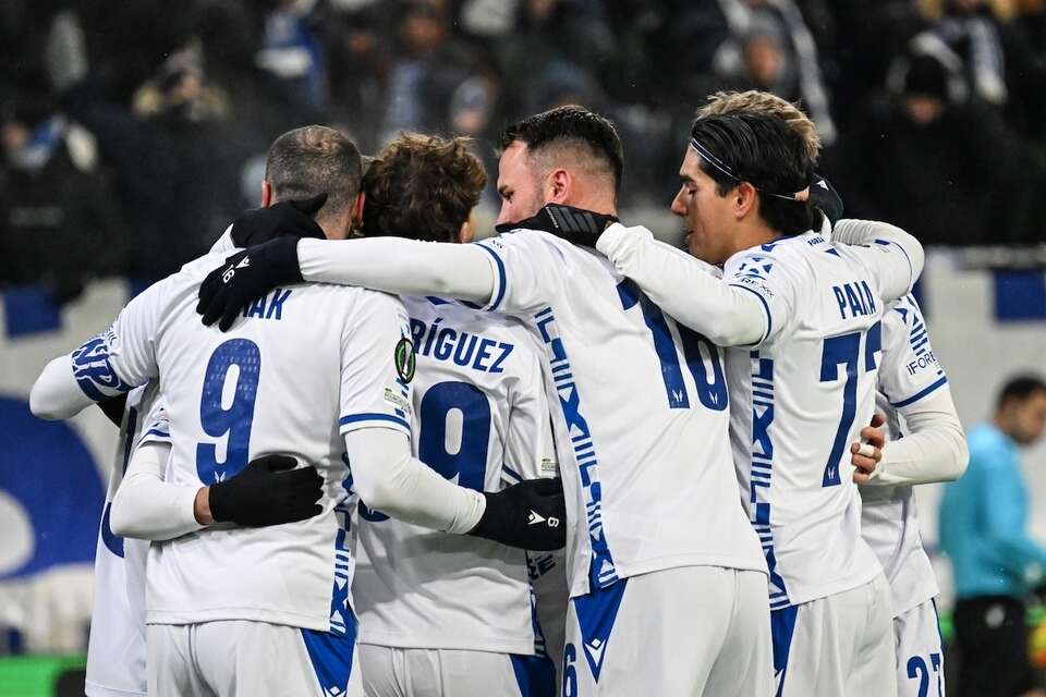 Piłkarze Lecha Poznań  / autor: PAP/EPA