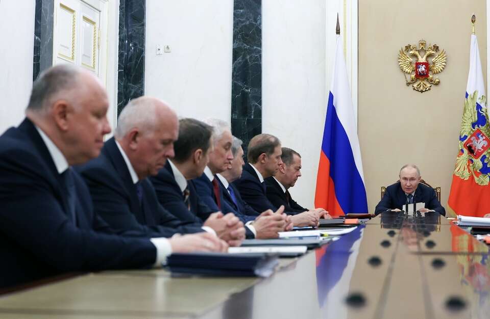 Jeffrey Epstein wielokrotnie zabiegał o spotkanie z rosyjskim przywódcą Władimirem Putinem i oferował Rosjanom informacje m.in. na temat Donalda Trumpa. / autor: PAP/EPA