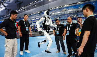Robot pobił rekord najszybszego człowieka na 100 m!