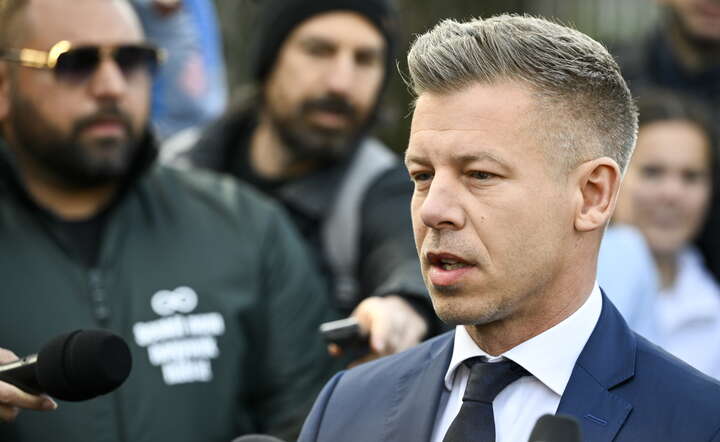 LIder zwycięskiej w wyborach partii TISA Peter Magyar / autor: PAP/EPA/Robert Hegedus 