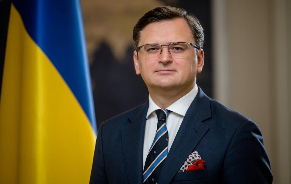 Dmytro Kułeba / autor: Mfa.gov.ua, CC BY 4.0 <https://creativecommons.org/licenses/by/4.0>, via Wikimedia Commons