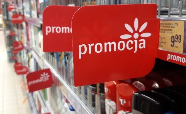 Sieci handlowe chwalą się głębokimi promocjami cenowymi. Tylko to za nie tak naprawdę płaci? / autor: mat. prasowe