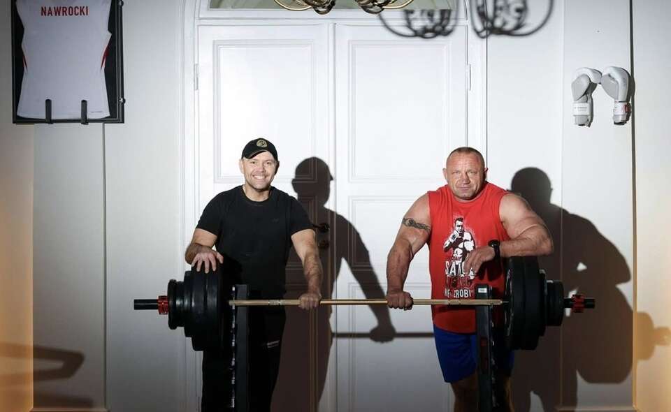 Mariusz "Pudzian" Pudzianowski z prezydentem Karolem Nawrockim / autor: Facebook:pudzianowski.official
