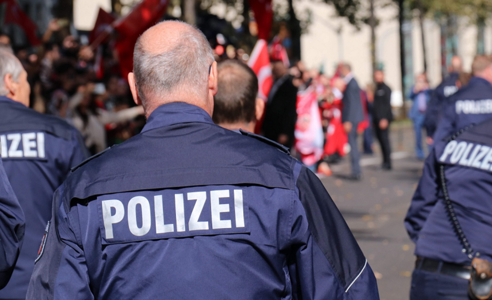 Funkcjonariusz niemieckiej policji / autor: Pixabay