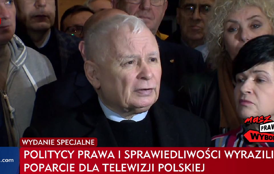 prezes PiS Jarosław Kaczyński, obecny w siedzibie TVP przy ul. Woronicza w Warszawie / autor: TVP Info