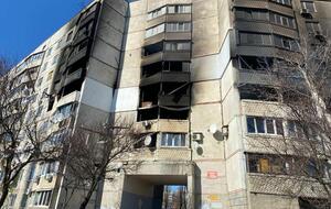 Budynek zniszczony przez rosyjski ostrzał / autor: Fratria