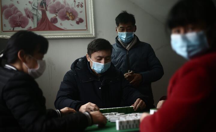 W Chinach epidemia zbiera swe żniwo / autor: PAP/EPA/LIU TAO