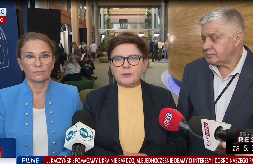 Beata Mazurek, Beata Szydło, Krzysztof Jurgiel  / autor: screenshot TVP Info 