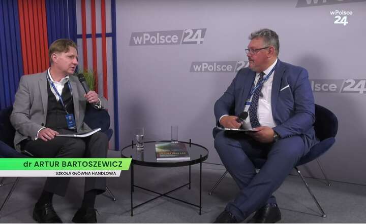 Dr Artur Bartoszewicz był gościem telewizji wPolsce24 u red. Macieja Wośko w ramach XXXIII Forum Ekonomicznego / autor: YT @wpolsce24 - screen