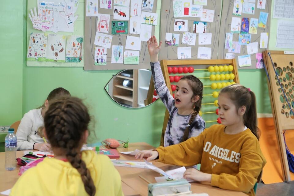 Ukraińskie dzieci w klasie przygotowawczej / autor: PAP/Roman Zawistowski