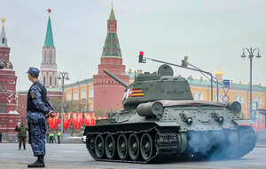 Rosyjskie służby w Moskwie / autor: PAP/EPA/YURI KOCHETKOV, zdjęcie ilustracyjne