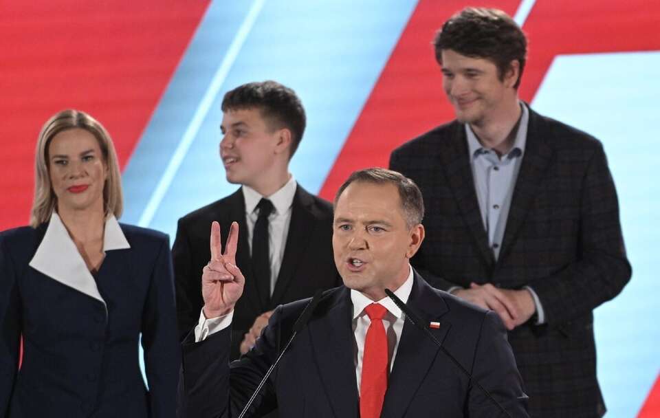 Karol Nawrocki z rodziną / autor: PAP/Marcin Obara