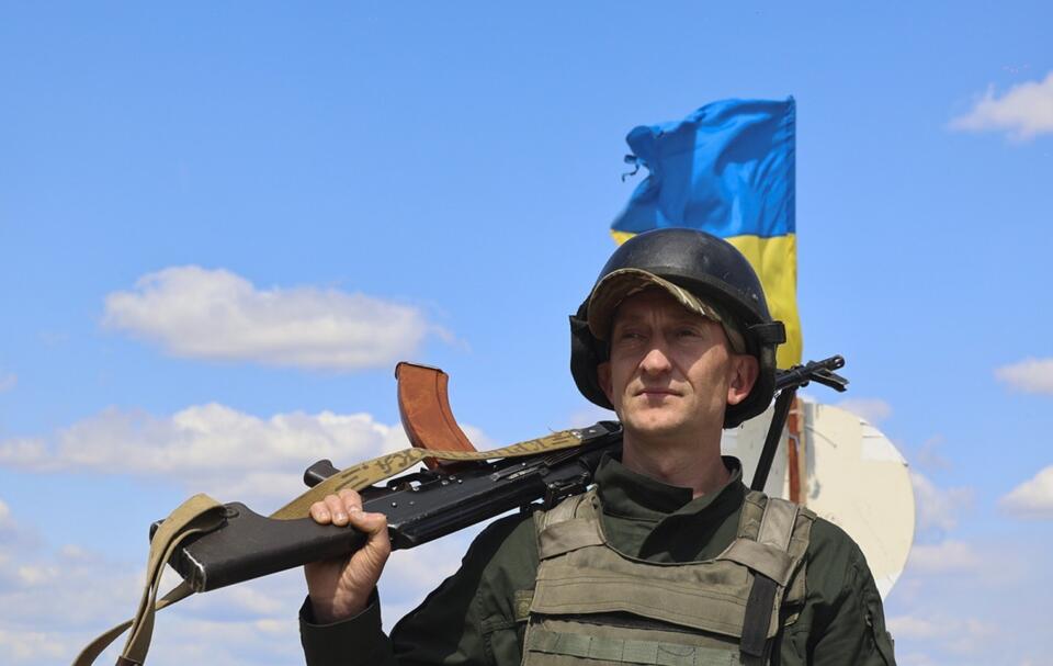 Ukraiński żołnierz / autor: PAP/EPA