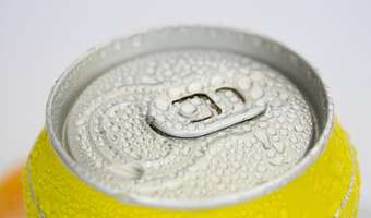 Alkotubki wróciły? Nie. Teraz przebrano je za oranżadę