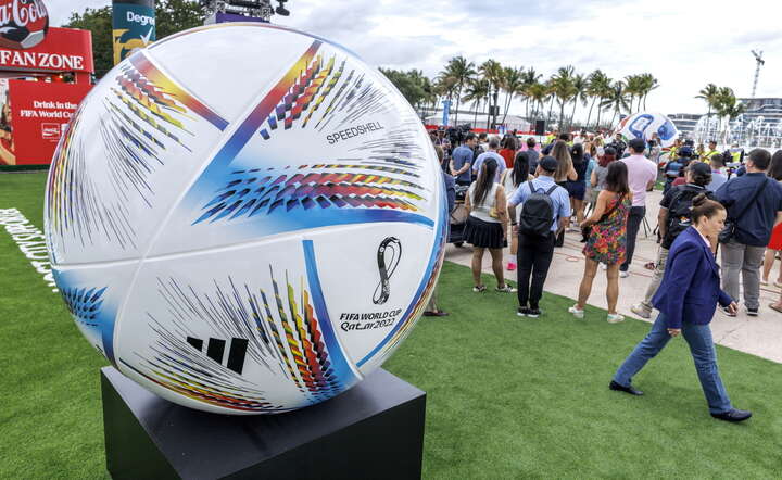  FIFA Fan Festival dla kibiców w Bayfront Park w Miami na Florydzie (USA) / autor: PAP/EPA/CRISTOBAL HERRERA-ULASHKEVICH