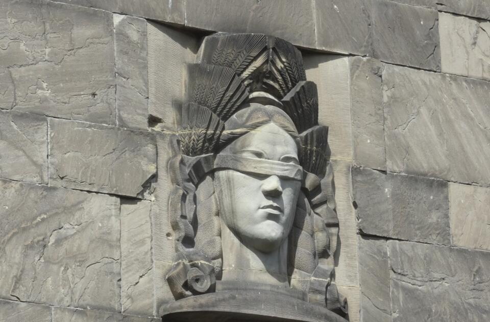 Temida / autor: Fratria