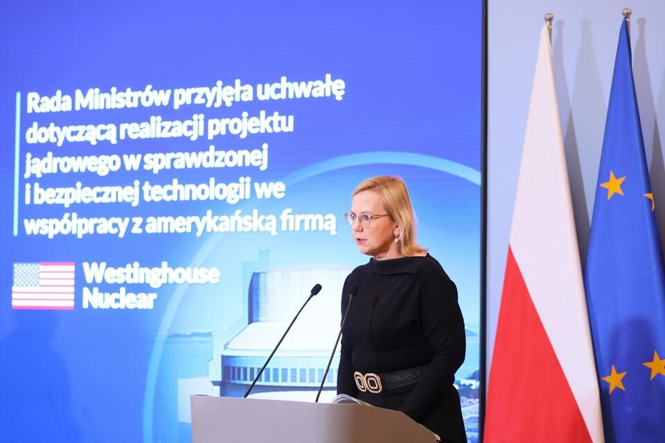 Minister klimatu i środowiska Anna Moskwa / autor: PAP/Leszek Szymański