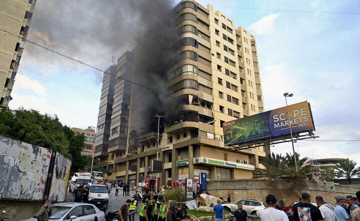 Zniszczenia po izraelskim nalocie - Liban / autor: PAP/EPA/WAEL HAMZEH