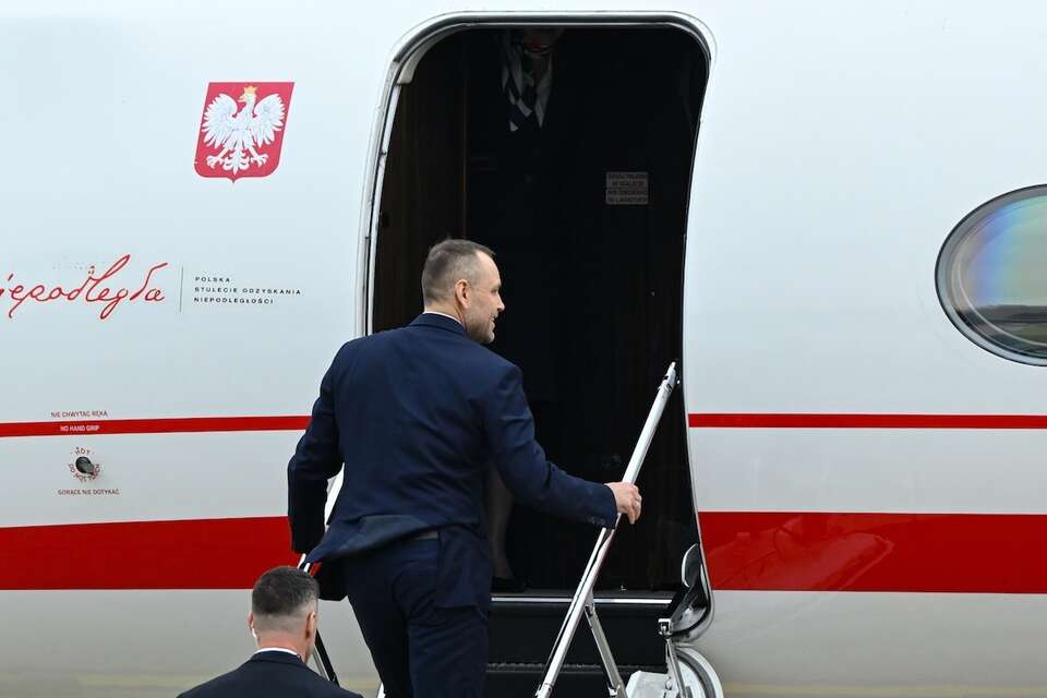 Prezydent Nawrocki o Rosji na CPAC i w rozmowie z Orbanem