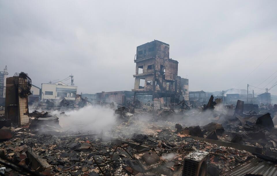 Ogromna skala zniszczeń w Japonii / autor: PAP/EPA/JIJI PRESS