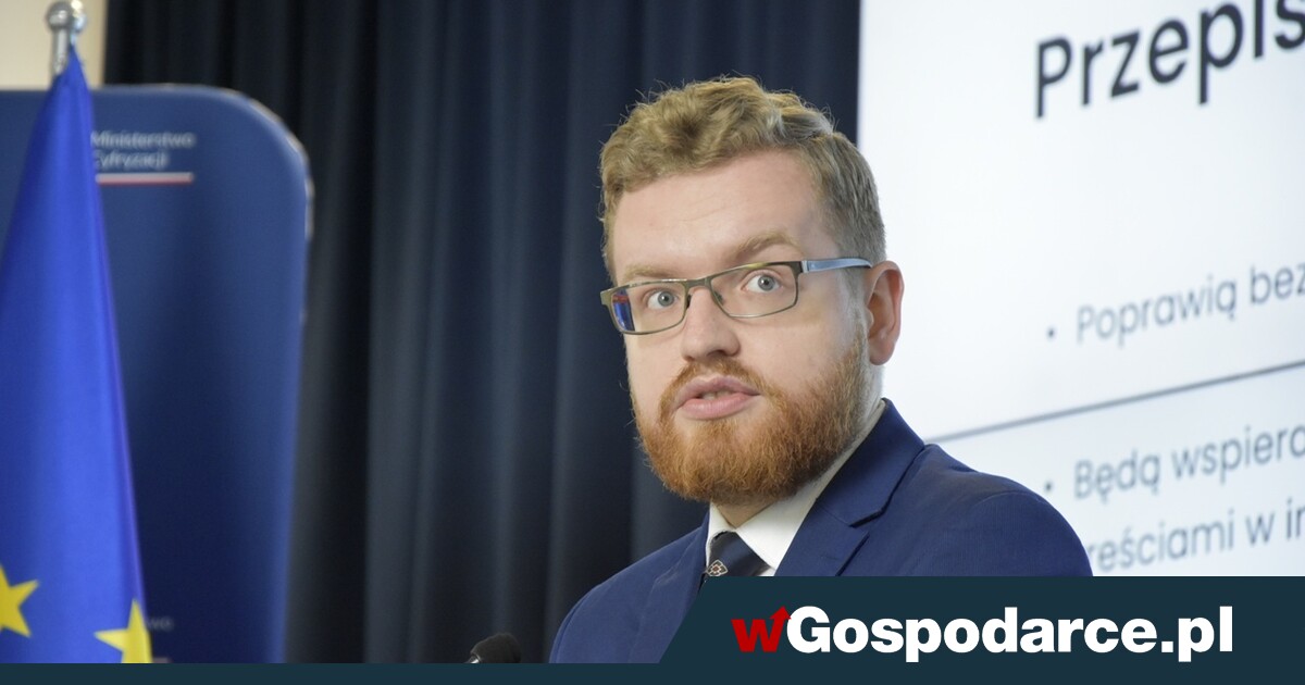 Wiceminister cyfryzacji: mObywatel będzie rozwijany