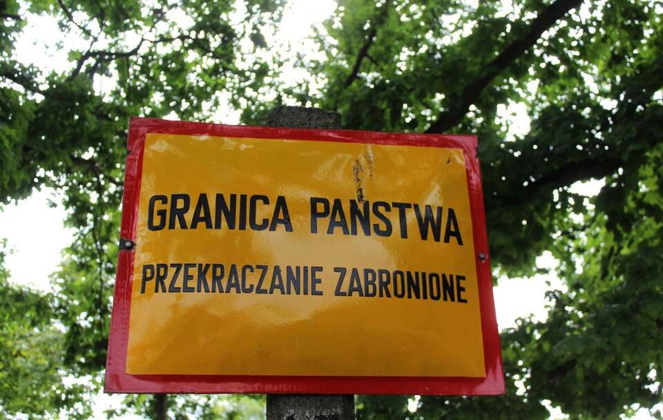Jest rozporządzenie ws. zawieszenia ruchu na granicy! / autor: Fratria