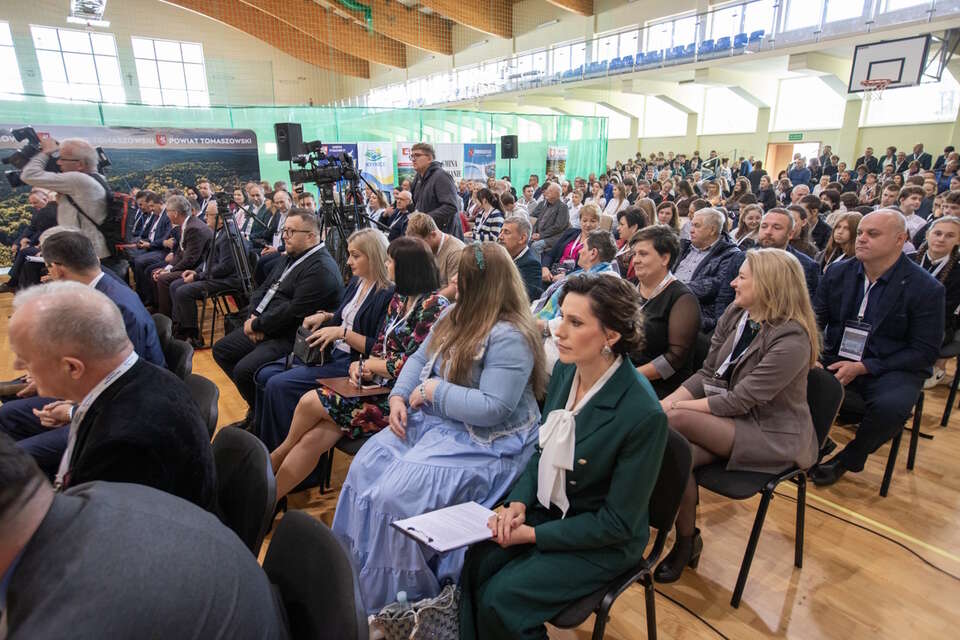 autor:  III Konferencja „Między informacją a dezinformacją”