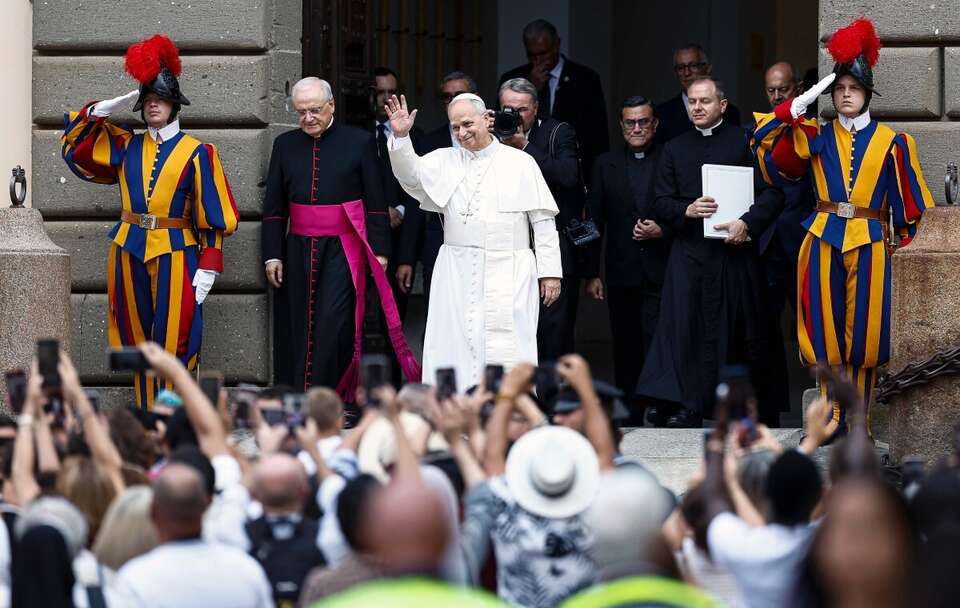 Papież Leon XIV / autor: PAP/EPA/ANGELO CARCONI / POOL