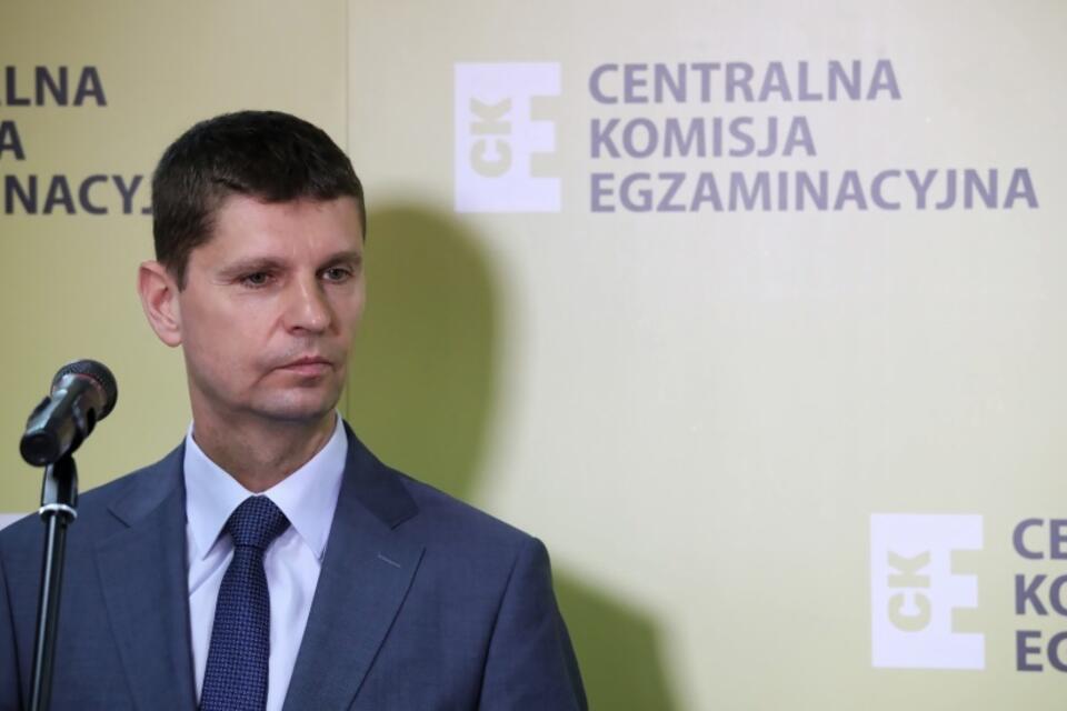 Minister edukacji  / autor: PAP/Tomasz Gzell