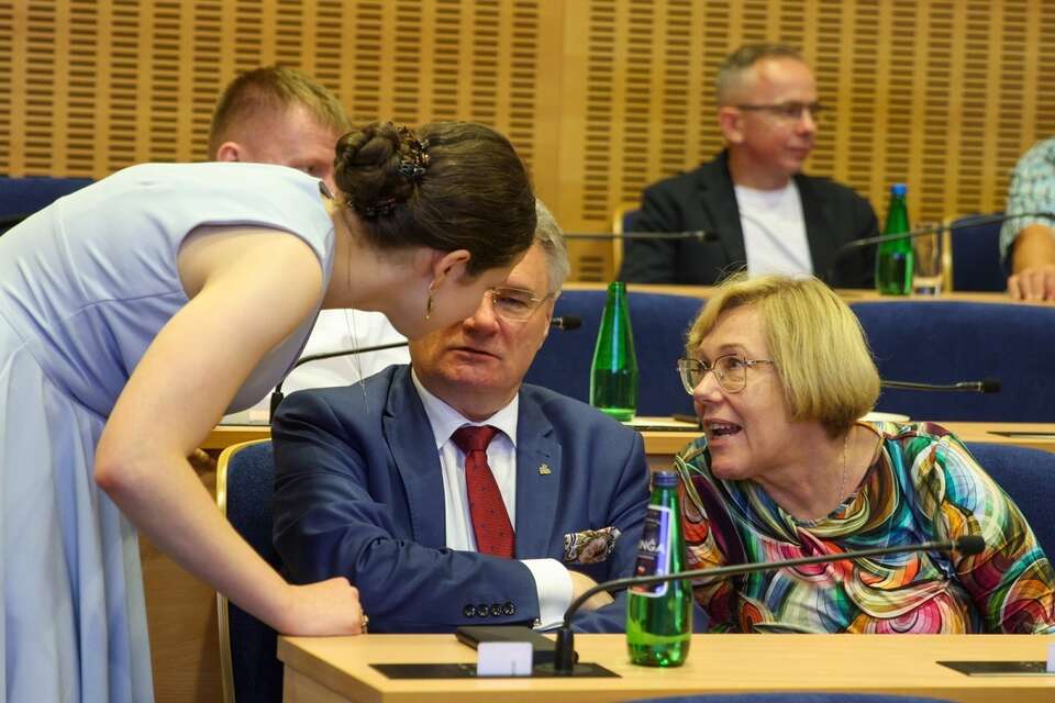 Barbara Nowak zrezygnowała z mandatu radnej województwa!