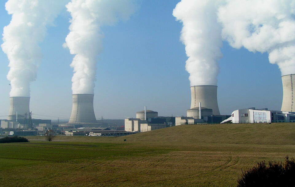 Elektrownia jądrowa (zdj. ilustracyjne) / autor: wikimedia commons/Stefan Kühn - Praca własna, CC BY-SA 3.0, https://creativecommons.org/licenses/by-sa/3.0/deed.en