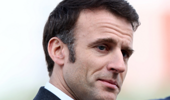 Macron: nie cieszę się z wprowadzenia reformy emerytalnej