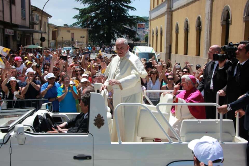 fot.PAP/EPA/NICOLA LANESE
