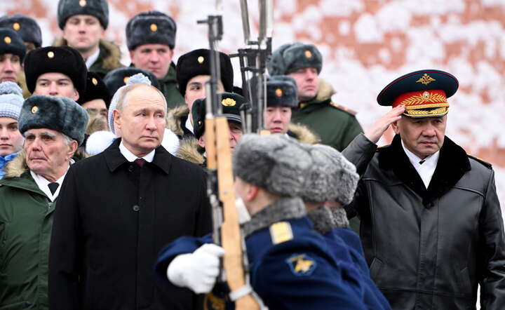 RUSSIA PUTIN FATHERLAND DEFENDER DAY / autor: PAP/EPA/SERGEY GUNEEV / SPUTNIK / KREMLIN POOL