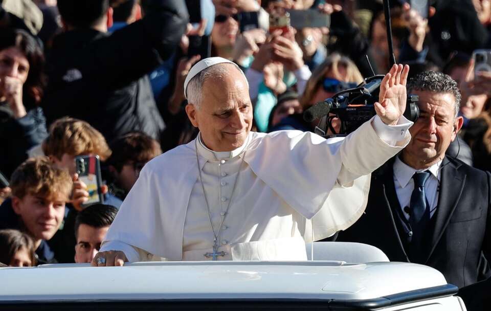 Papież Leon XIV / autor: PAP/EPA/GIUSEPPE LAMI