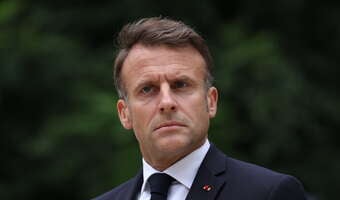 Macron zniknął! Kto rządzi Francją?