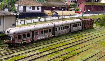 Islam paraliżuje Europę: Stoi kolej i połączenia lotnicze