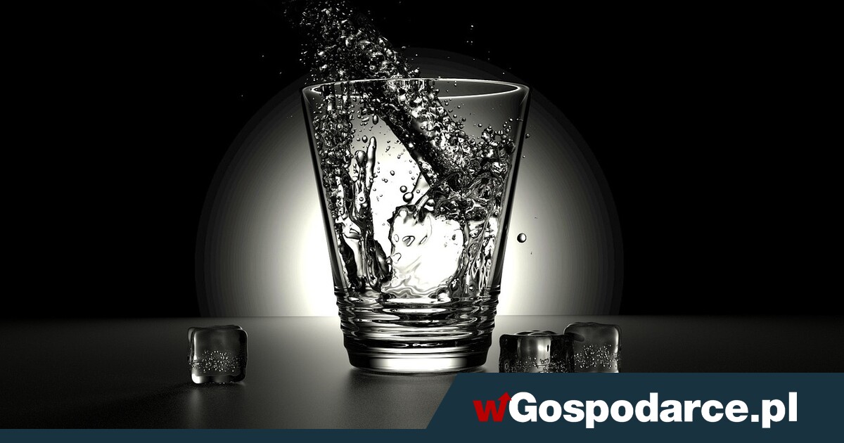 Ile wody naprawdę trzeba pić?