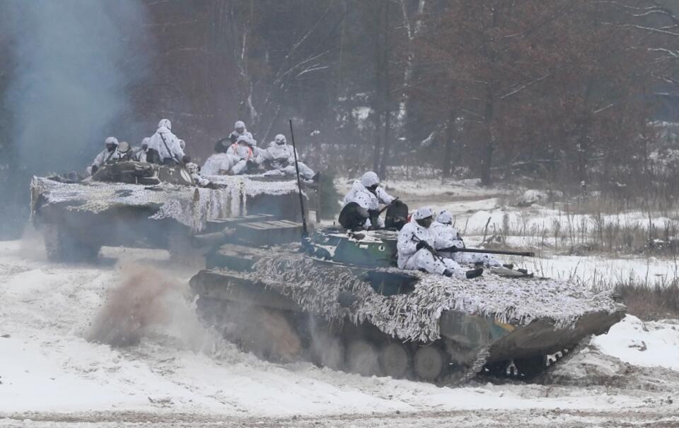 Ukraińscy żołnierze biorą udział w ćwiczeniach wojskowych / autor: PAP/EPA