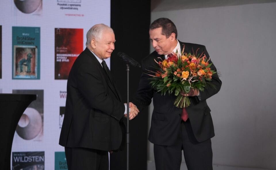 Jarosław Kaczyński i Bronisław Wildstein / autor: PAP/Mateusz Marek