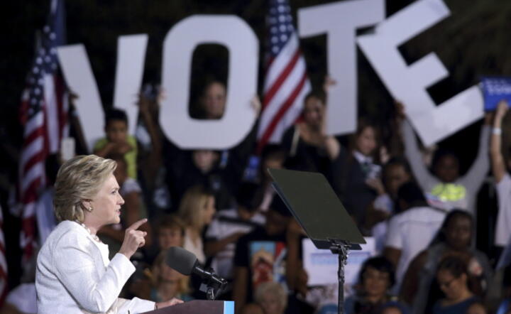 Kampania Hillary Clinton na Florydzie, fot. PAP/EPA/CRISTOBAL HERRERA