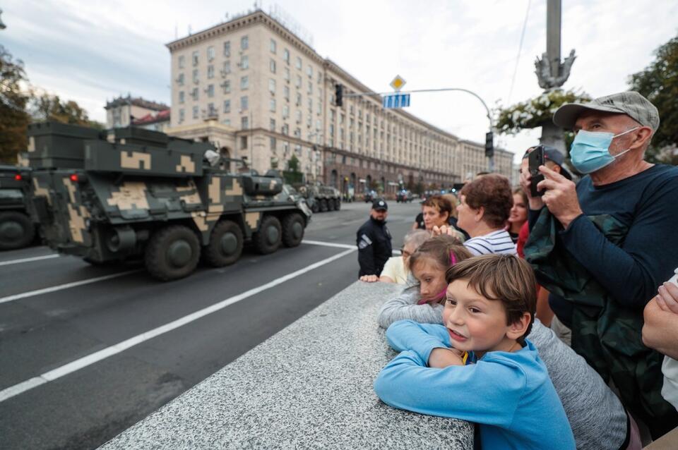 Parada wojskowa z okazji 30-lecia niepodległości Ukrainy / autor: PAP/EPA