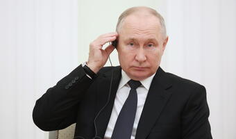 Ukraina: Putin kieruje Redutą