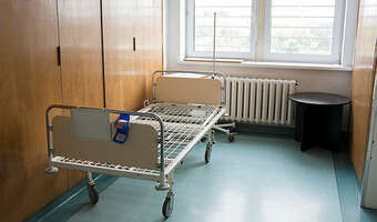 „Operacje są przekładane". Finansowa katastrofa w szpitalach!