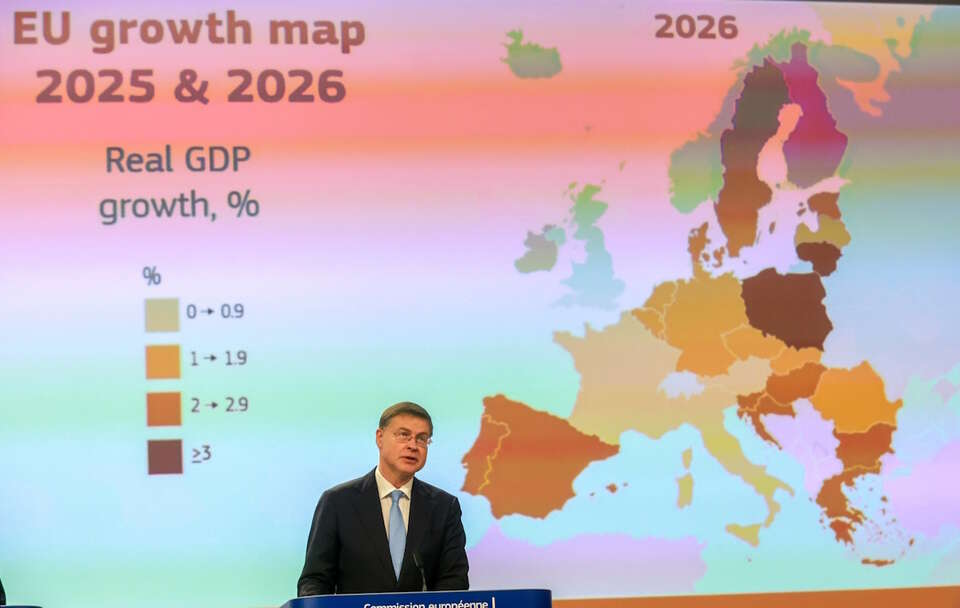 Unijne prognozy gospodarcze / autor: PAP/EPA/OLIVIER HOSLET